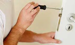 Affordable Locksmith Services Springfield, MA 413-306-3576 - locks-replaced-01